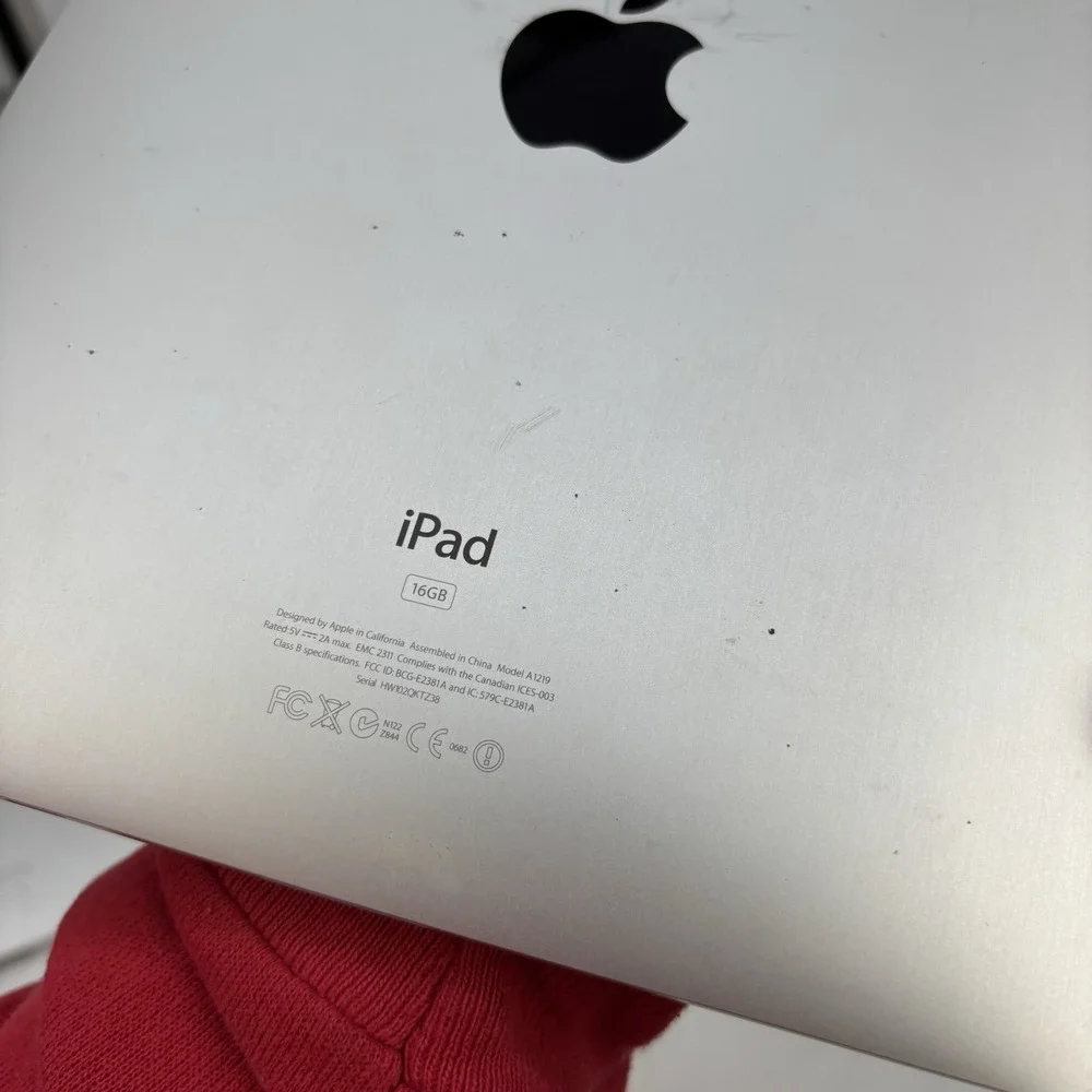 iPad 16GB A1219 Broken Turns On Silver For Parts & Repair Broke Bundle